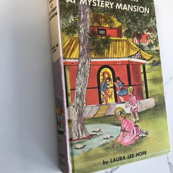 2 Vintage Bobbsey Twins Mystery Books 9 & 38 by Laura Lee Hope Collector - Picture 15 of 15